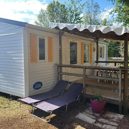 Des Bastides مكان تخييم Salles (Lot-et-Garonne)